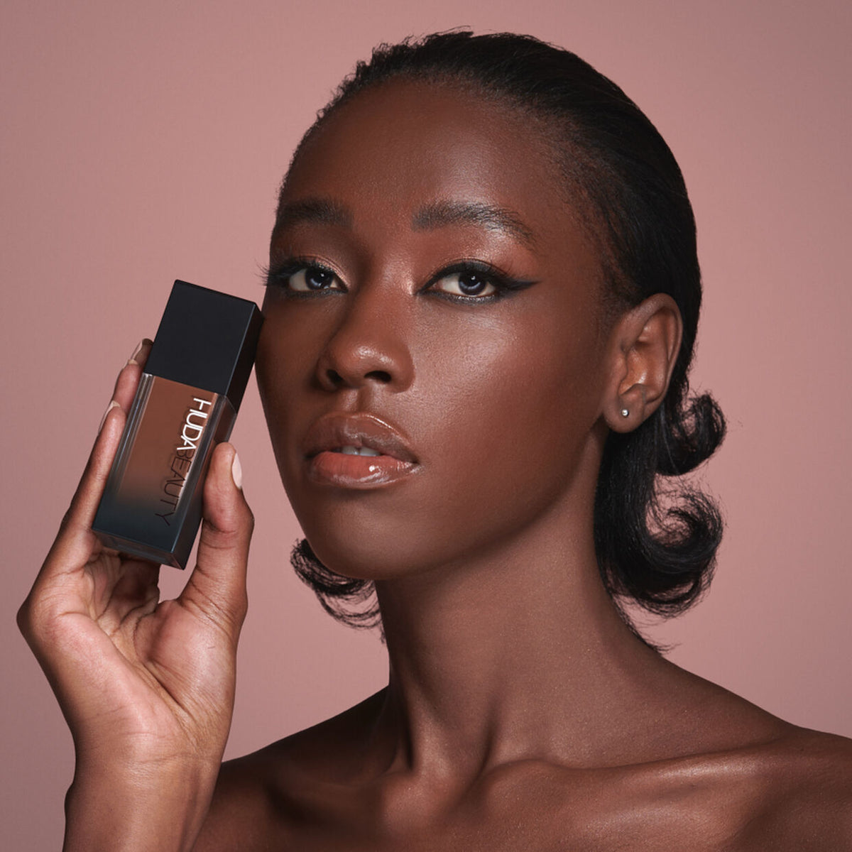 #FauxFilter Luminous Matte Foundation