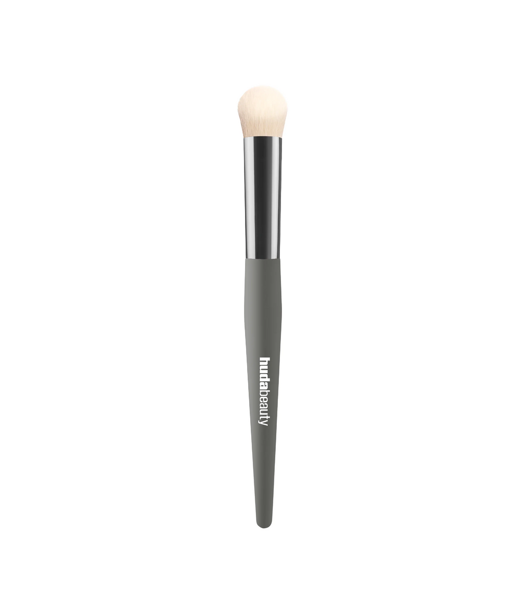 Undereye Buff Brush
