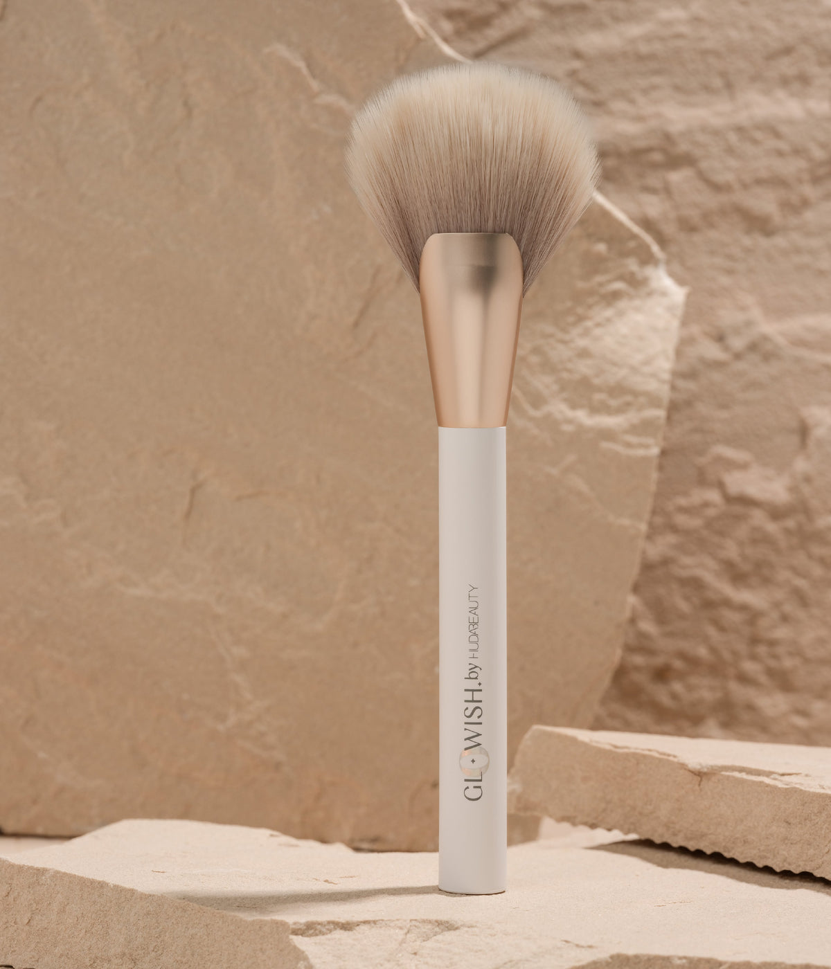 GloWish Airbrush Finish Skin Tint Brush